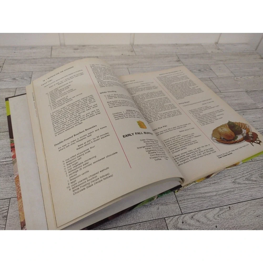 Family Circle Buffet Entertaining Cookbook 1978 Hardcover 96 Pgs Rockville House